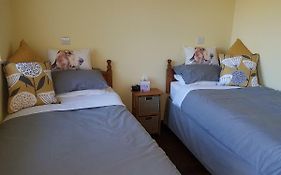 Cross Swords Rooms, Skillington